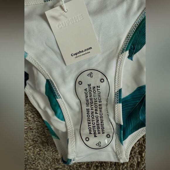 Cupshe White & Teal Green Leaf Bikini - Picture 5 of 8
